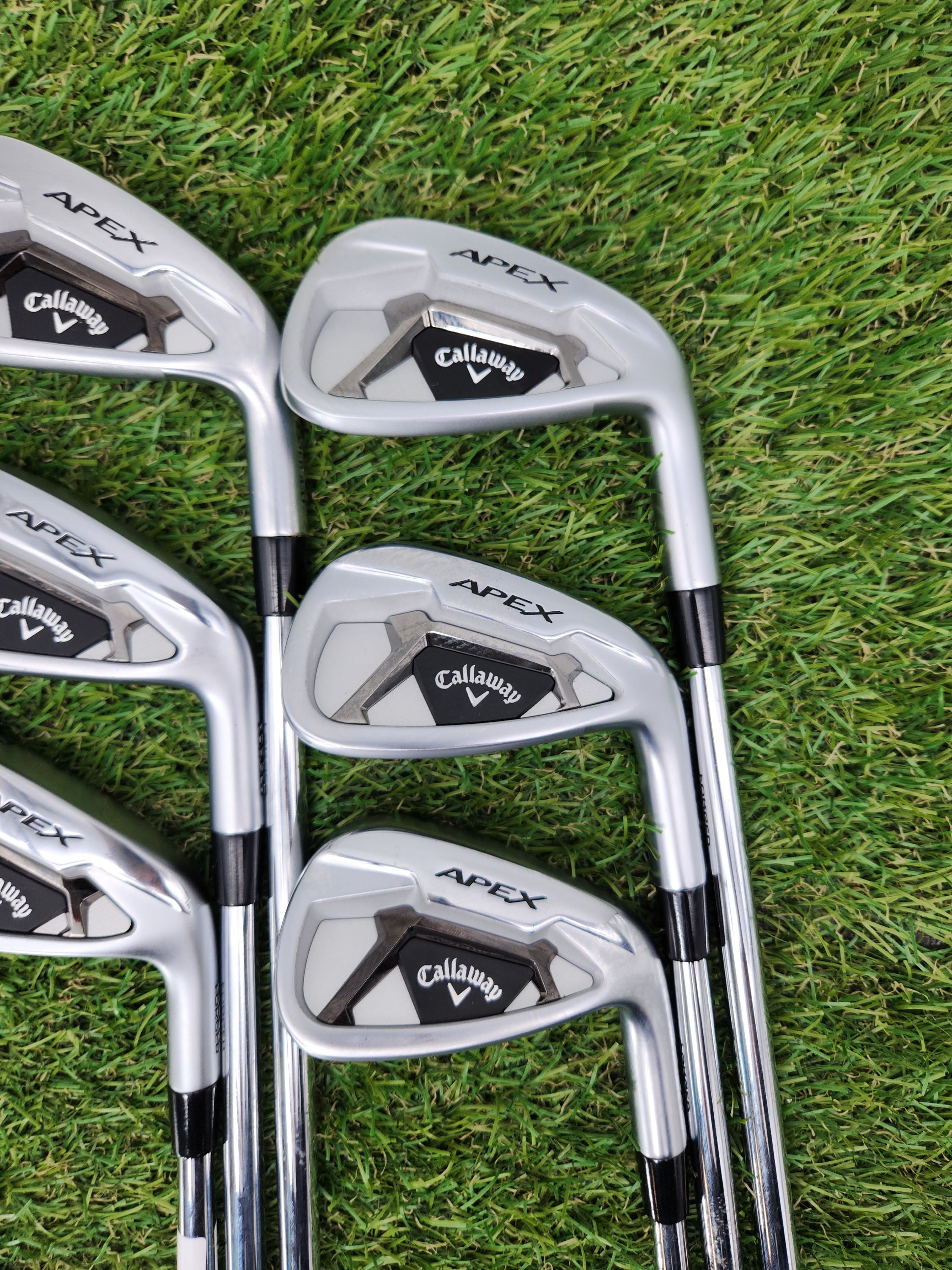 2021 CALLAWAY APEX 21 IRON SET 5-PW REG DYNAGOLD 105 R300 DEMO