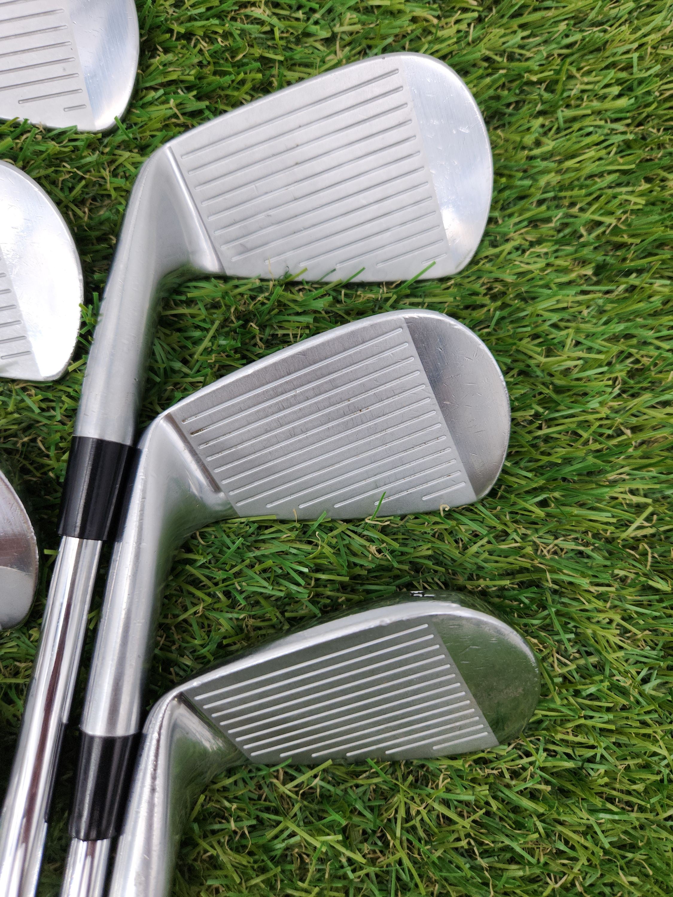 2017 BRIDGESTONE TOUR B X BLADE IRON SET 4-PW XSTIFF NSPRO MODUS3