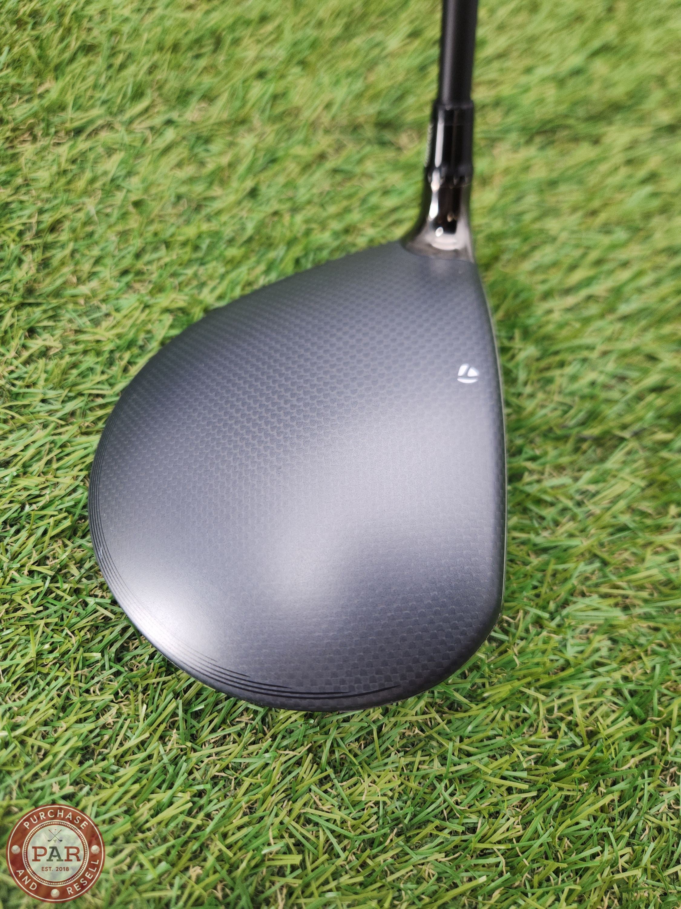 2025 TAYLORMADE QI35 DRIVER 10.5* STIFF FUJI VENTUS BLUE 5 +HC