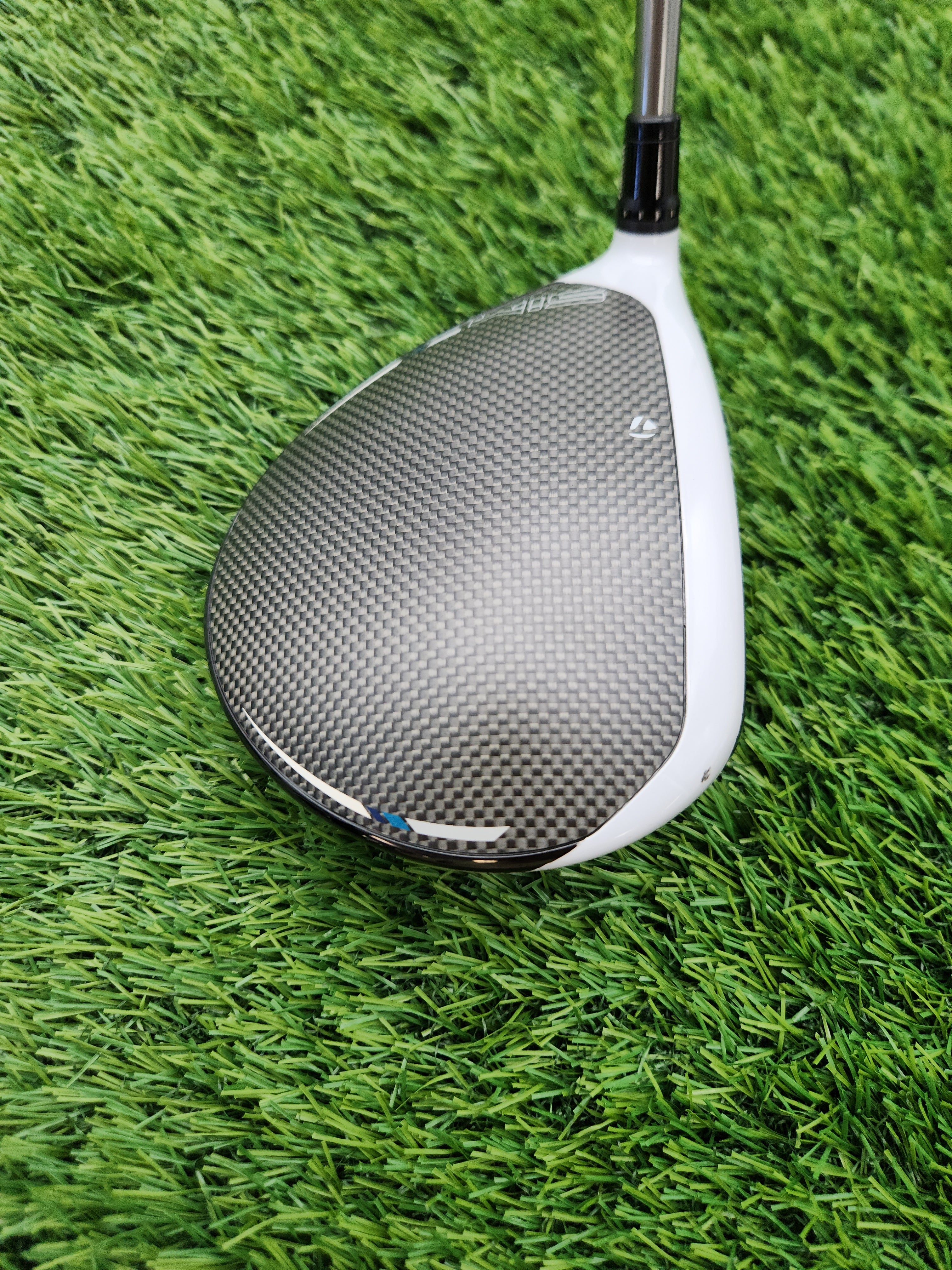 2020 TAYLORMADE SIM MAX D DRIVER 9* REG UST HELIUM 5 +HC GOOD