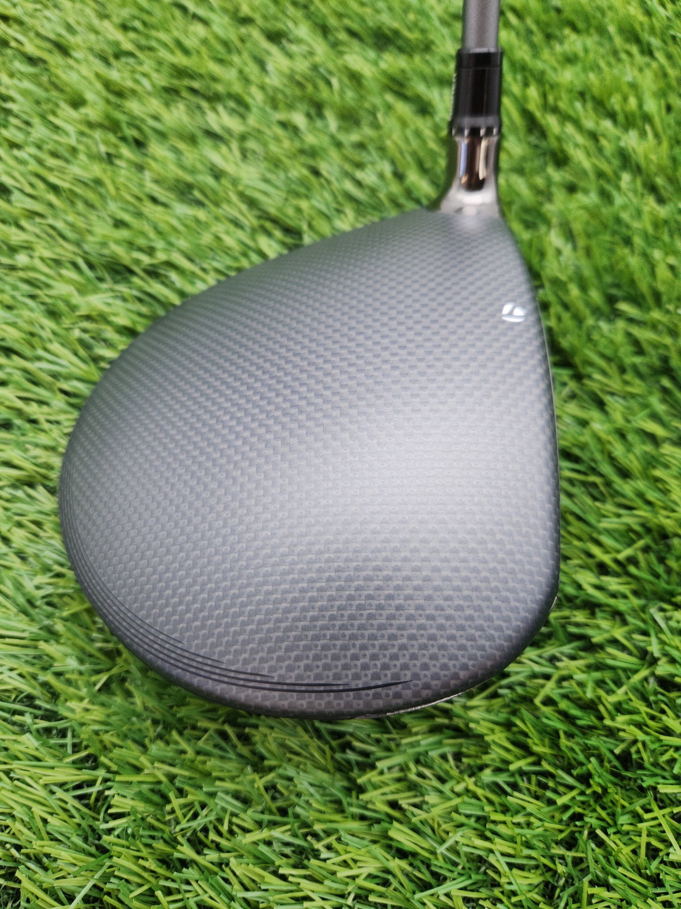 2025 TAYLORMADE QI35 MAX DRIVER 10.5* STIFF FUJI AIR SPEEDER 50S +