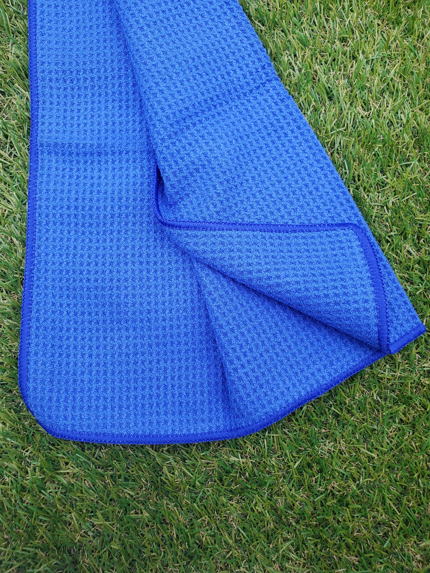 MICROFIBER GOLF TOWEL WITH CLIP 16"X24"