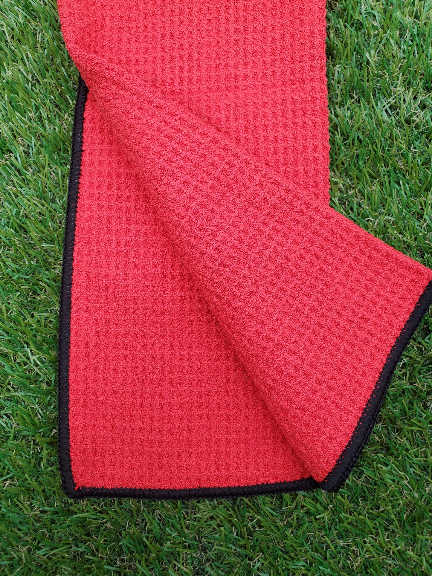 MICROFIBER GOLF TOWEL WITH CLIP 16"X24"