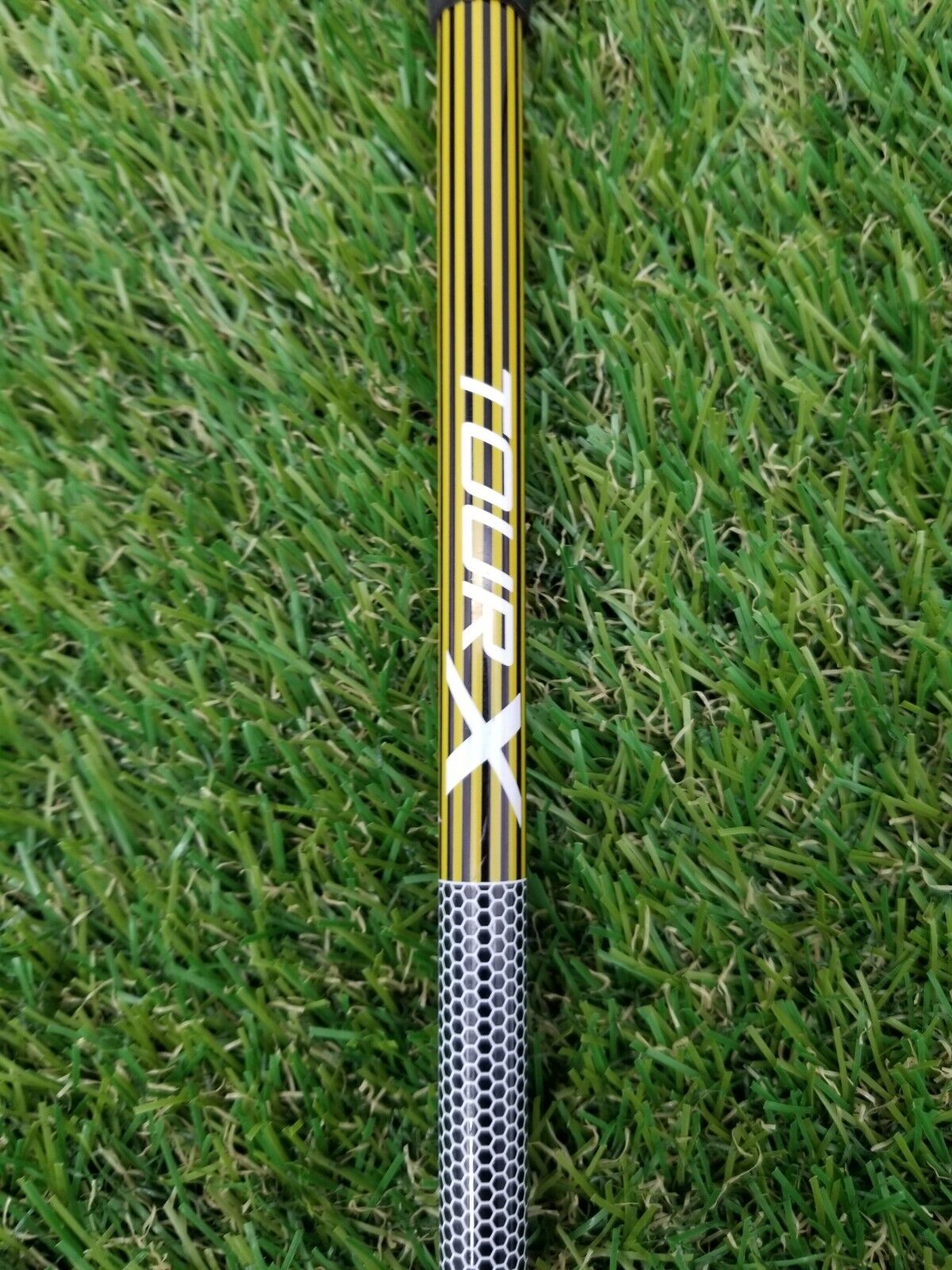 TOUR X 1HYBRID 18* JUNIORS TOURX STD 30.5" FAIR